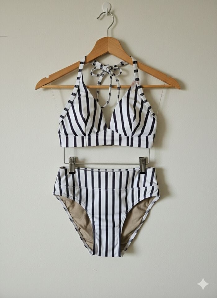 Ensemble maillot de bain rayé