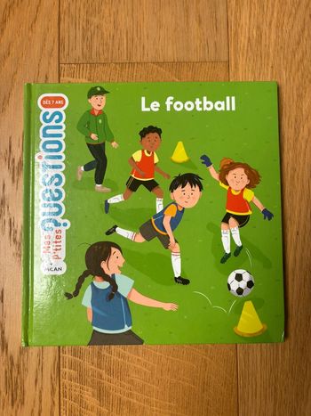 Livre Mes P’tites Questions ? - Le Football