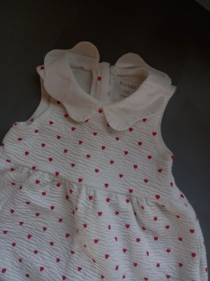 Robe à cœurs 3 mois - photo numéro 2