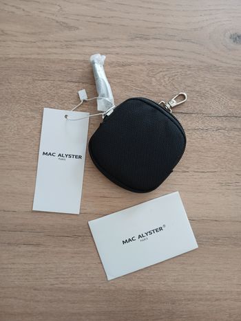 Porte  monnaie - marque Mac alyster - neuf avec étiquettes