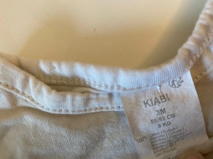 Tee shirt 3 mois - photo numéro 2