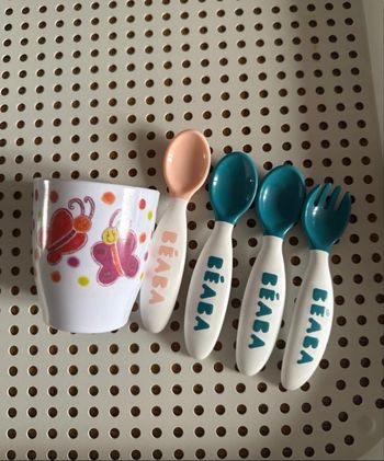 Lot couverts Béaba. à partir 18 mois