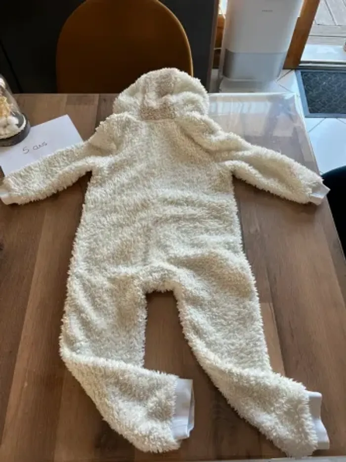 Sur pyjama -  5 ans - photo numéro 4