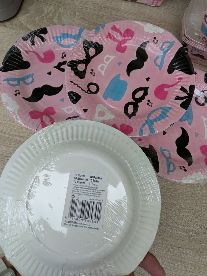 Assiettes jetables - photo numéro 2