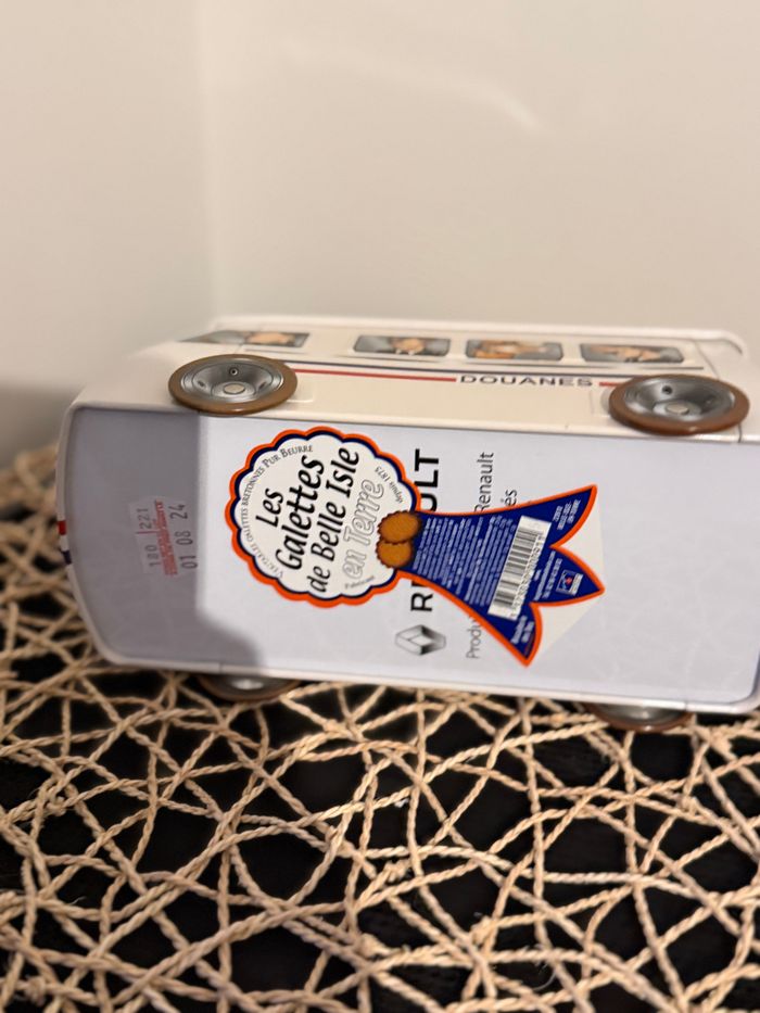 Camionnette en tôle (vide) Renault Estafette Douanes Nic Koski - photo numéro 3