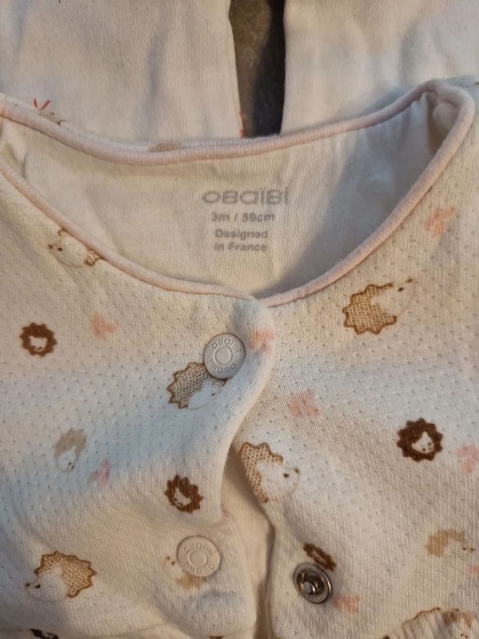 Lot 3 grenouillères bébé fille sans pied blanc motifs T3mois TBE obabi gémo - photo numéro 2