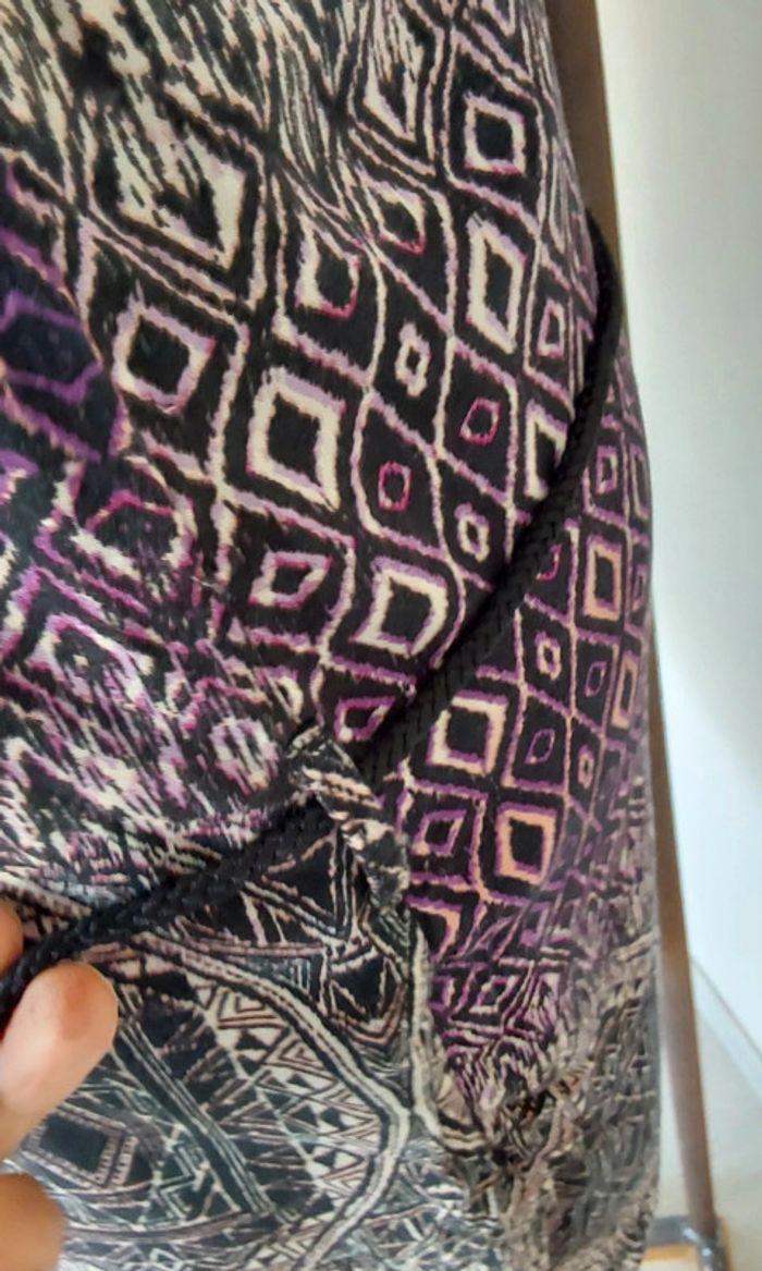 Robe fluide imprimée noire violet Taille unique (du 34 au 38 )et sa ceinture - photo numéro 13