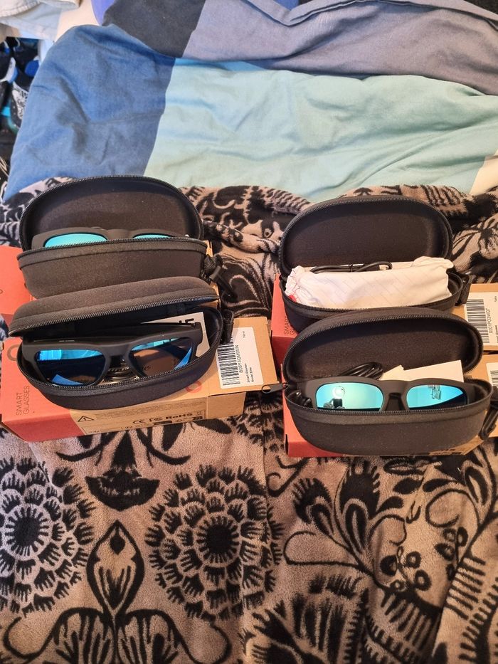 lot de lunettes connectés