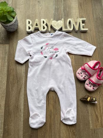 - Pyjama Mots d’enfants  - 9 mois - Très bon état  