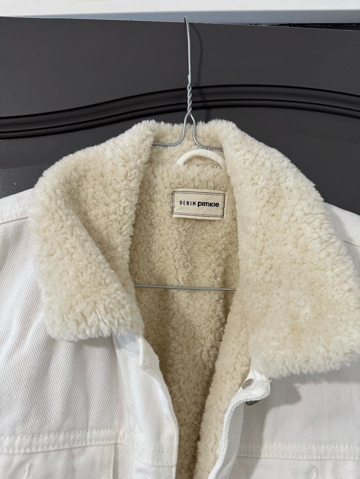 veste en jeans fourrée  blanche - photo numéro 4