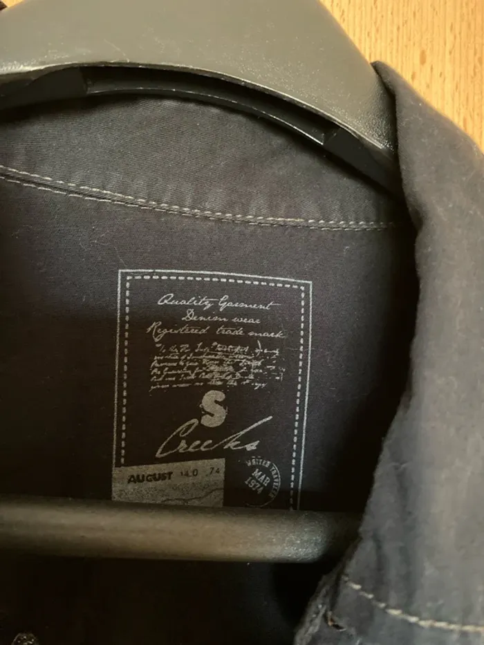 Chemise noire taille S - photo numéro 2