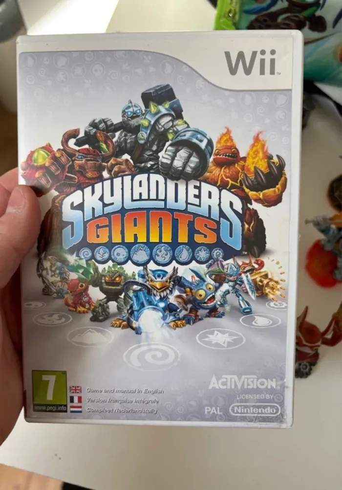 Lot skylanders giants + jeu wii - photo numéro 8