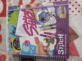 Cahier d'activités et de coloriage Stitch