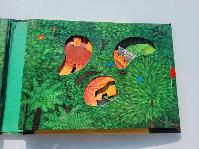 Magnifique livre animé Seuil Jeunesse Dinoparc, la préhistoire en 3D + modèles reduits dinosaures 53 - photo numéro 10