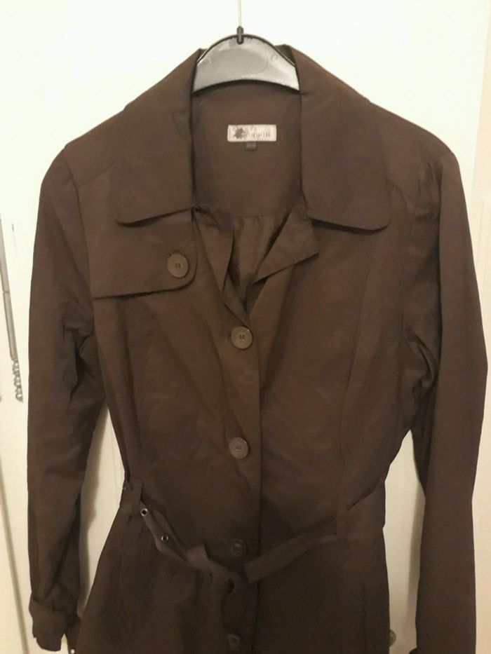 Trench marron Woman comme neuf T38/40 - photo numéro 2
