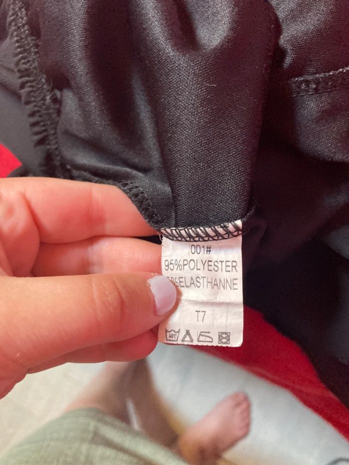 Jupe noir - photo numéro 3