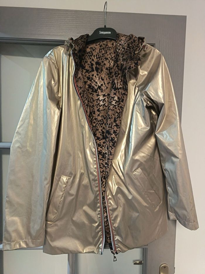 Imperméable réversible