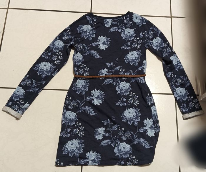 Lot robe hiver 12 ans - photo numéro 3