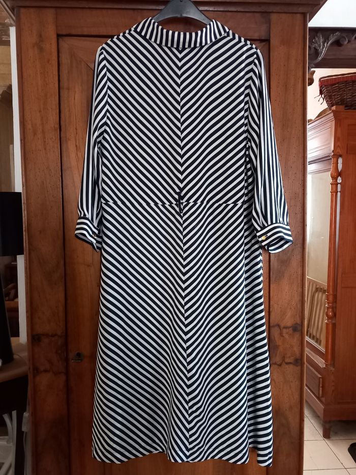 Robe H&M T44 - photo numéro 2
