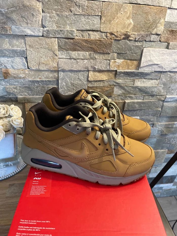 Basket Nike air Max - photo numéro 3