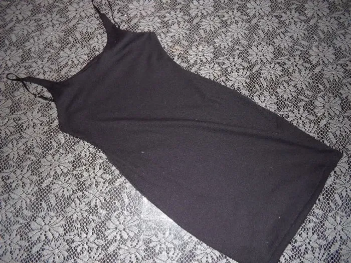 Robe noir - photo numéro 6