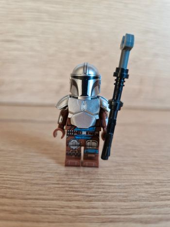 Figurine type lego Mandalorian star wars