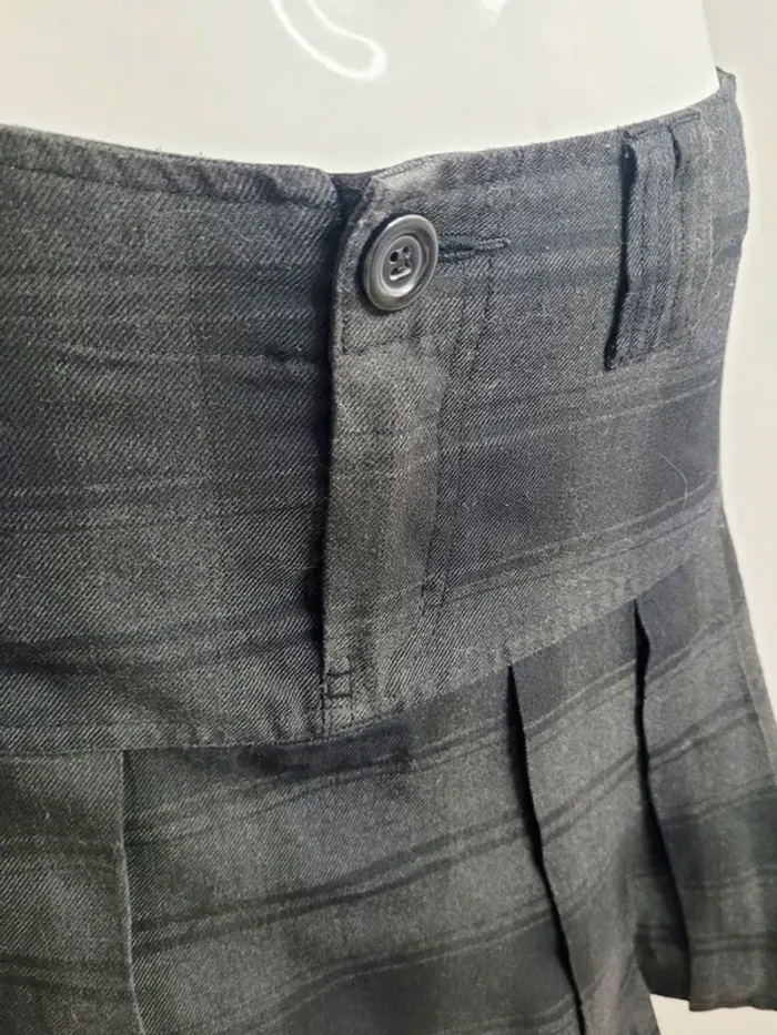 Jolie jupe Ichi taille M (38) - photo numéro 2