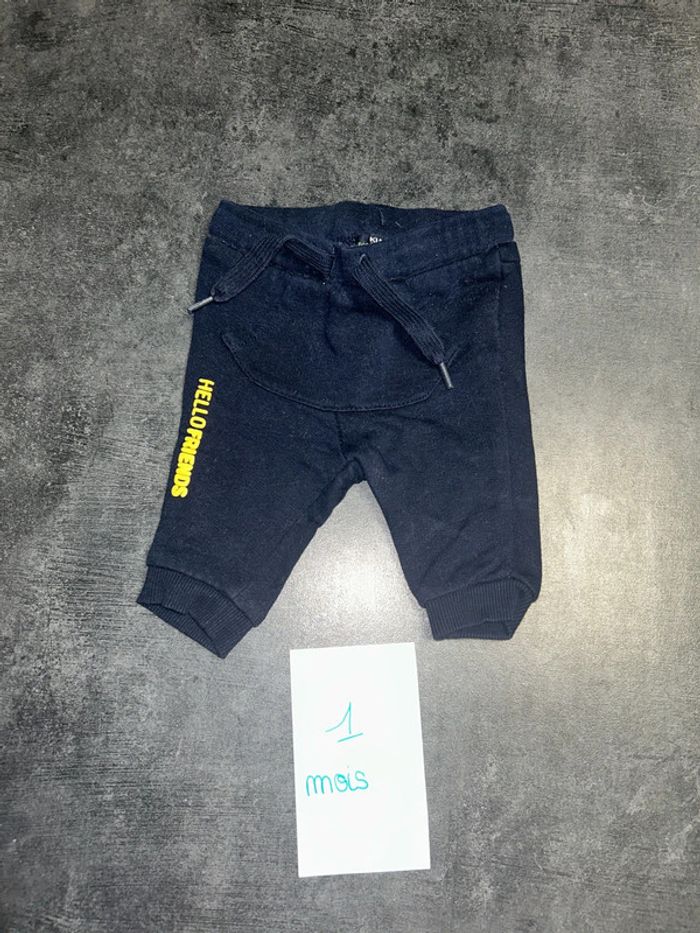 Lot de pantalons - photo numéro 2