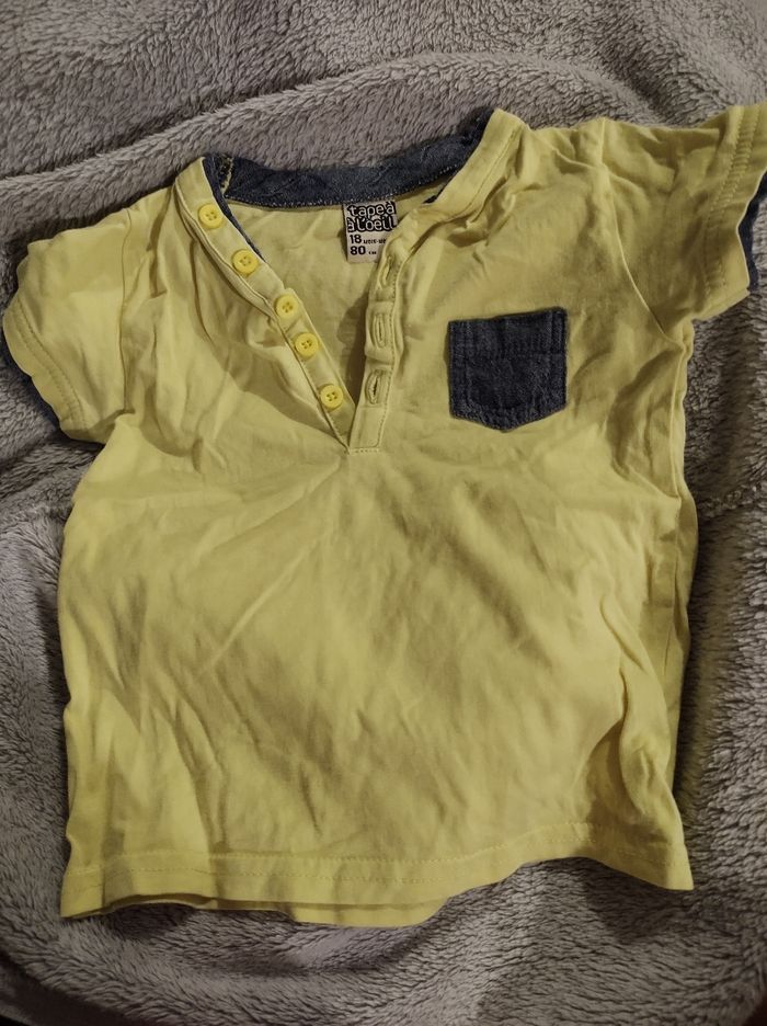 T -shirt tape à l'oeil