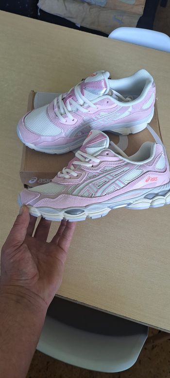 Asics Gel Nyc Cream/Rose Water T40