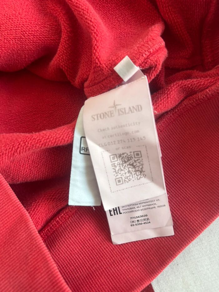 Sweat Stone Island taille S rouge patch sur l’épaule - photo numéro 5