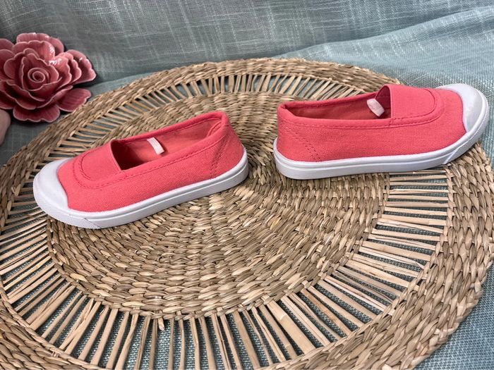 Chaussures taille 23 - photo numéro 7
