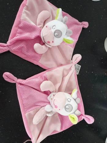 Lot de 2 doudou identiques