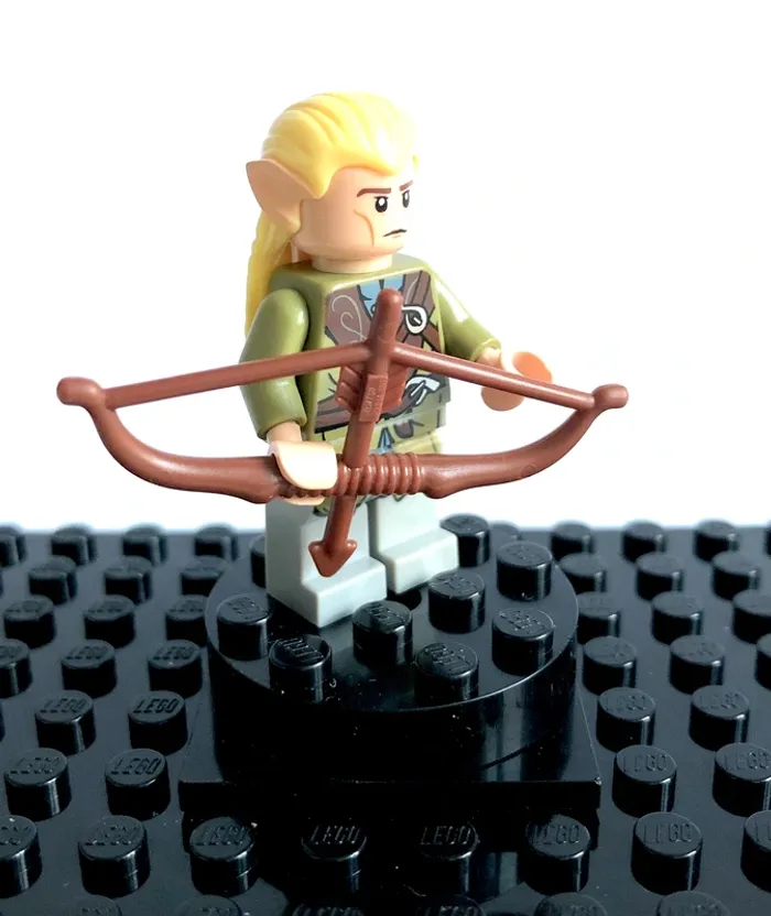 LEGO Seigneur des Anneaux - Legolas, olive green robe - photo numéro 6
