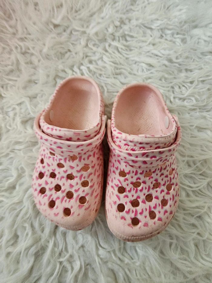 Sabots en plastique style Crocs taille 24 - photo numéro 6