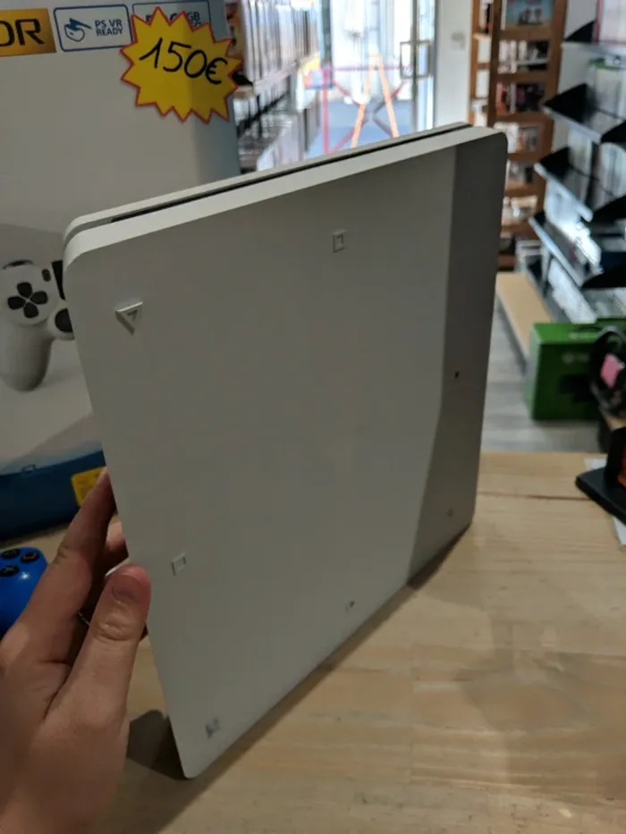 PlayStation 4 Slim Blanche en Boîte - photo numéro 5