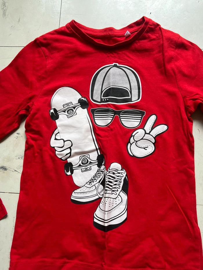 T shirt rouge skate - photo numéro 2