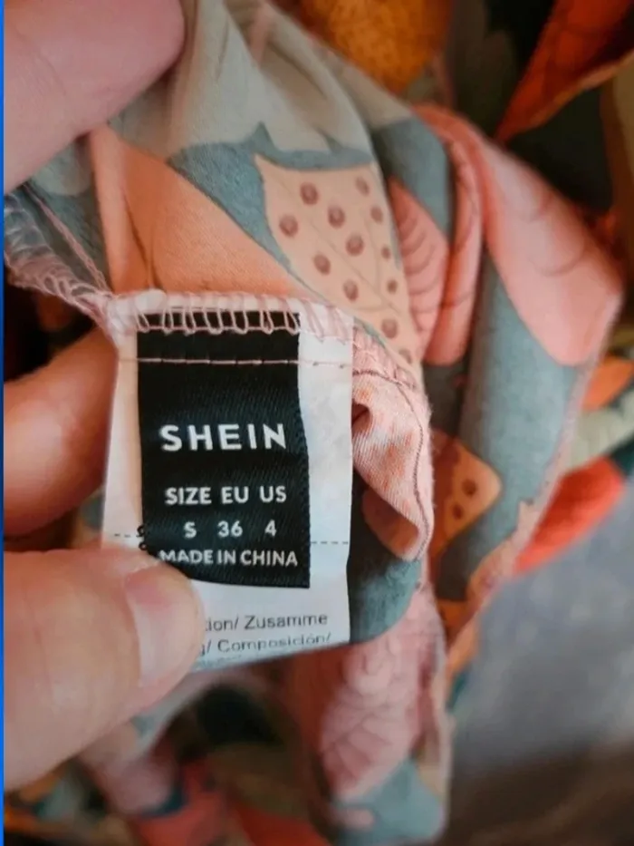 Robe colorée taille S - photo numéro 3