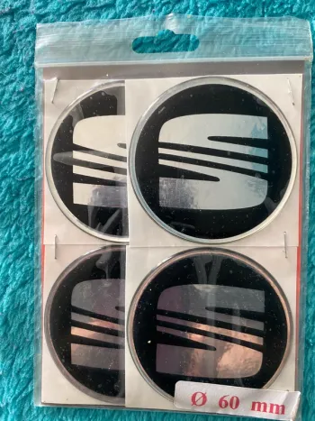 Stiker neuve
