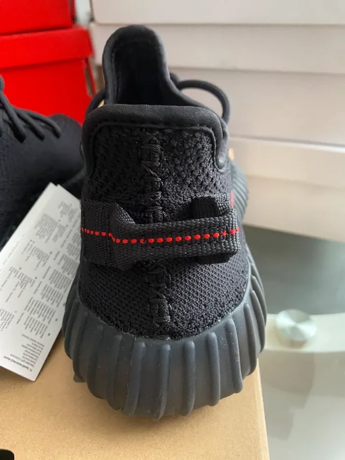 Adidas Yeezy boost 350 v2 black red - photo numéro 5
