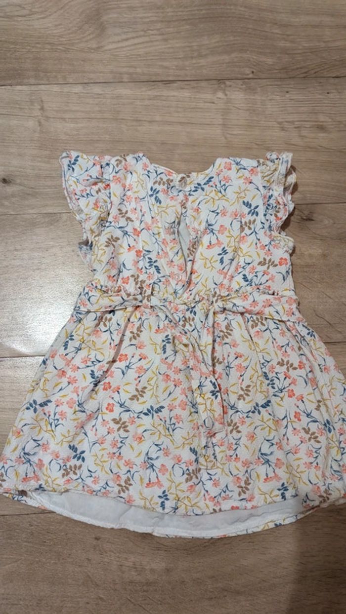 Robe fleurie légère 18 Mois - photo numéro 4