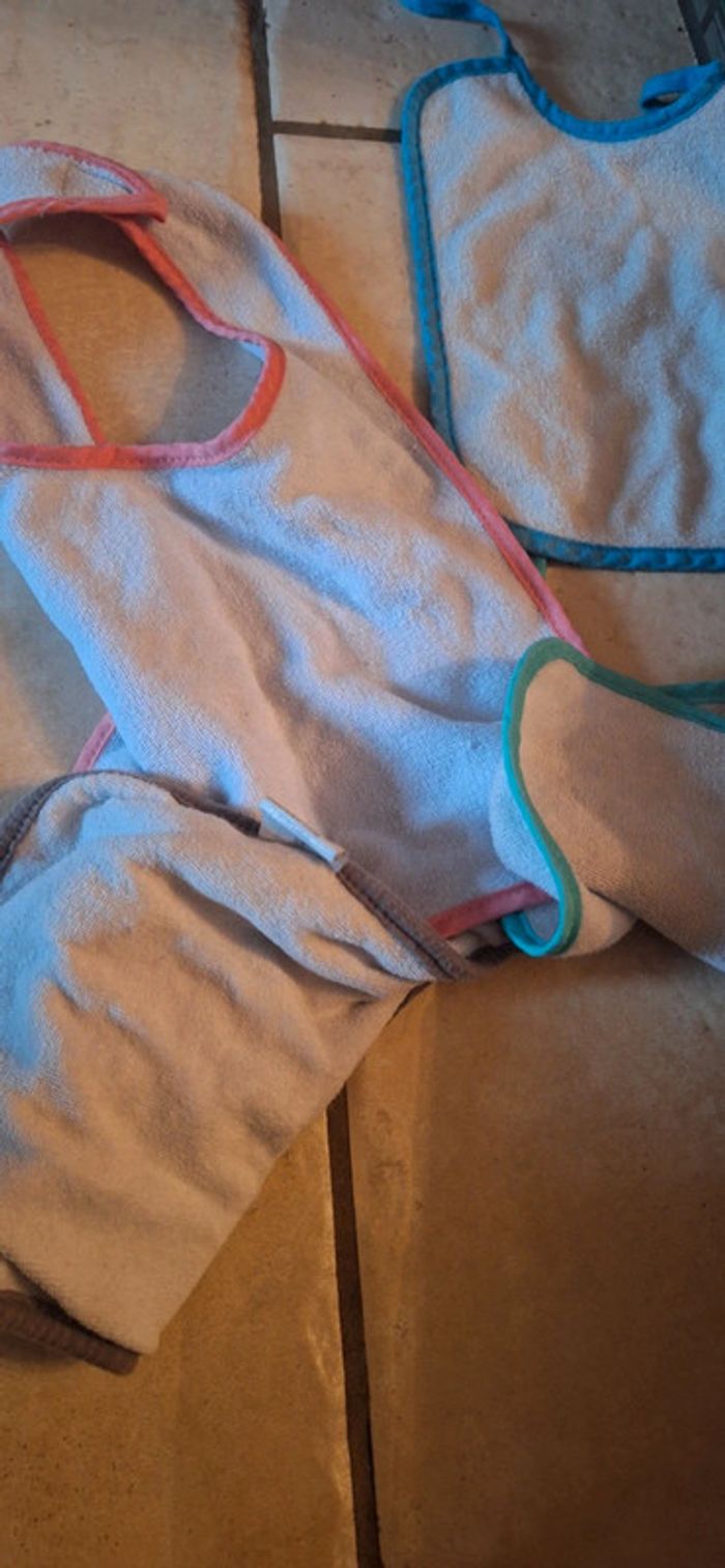 Lot de 4 bavoir - photo numéro 5