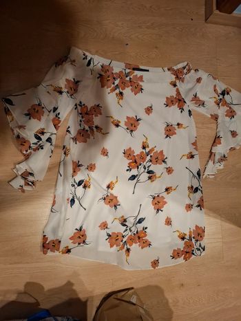 Robe fleure manche au niveau des épaules basse