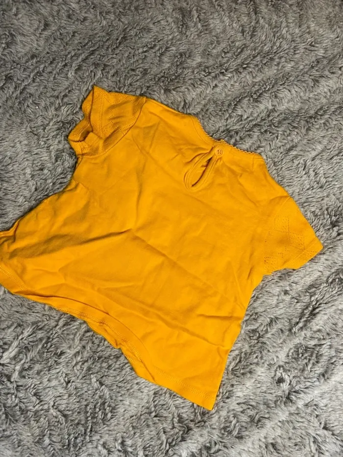 Tshirt manches courtes 9 mois fille - photo numéro 3