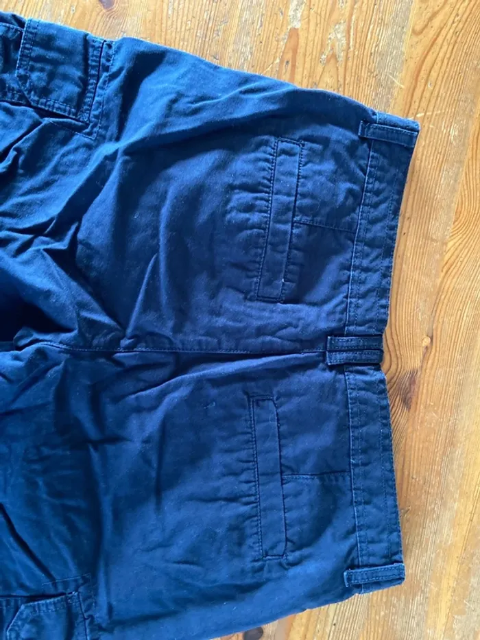 Short bleu marine - photo numéro 9