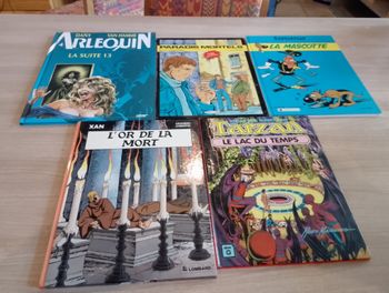   Lot de 5 BD, divers,(5, 99 les 5)(15)