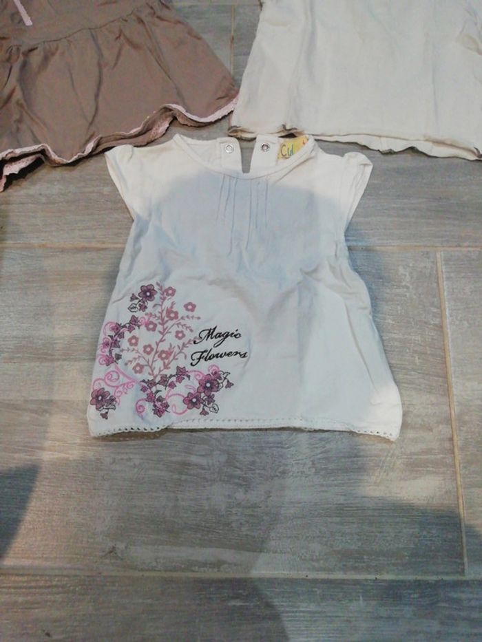 3 Hauts manches courtes 12 mois fille - photo numéro 2