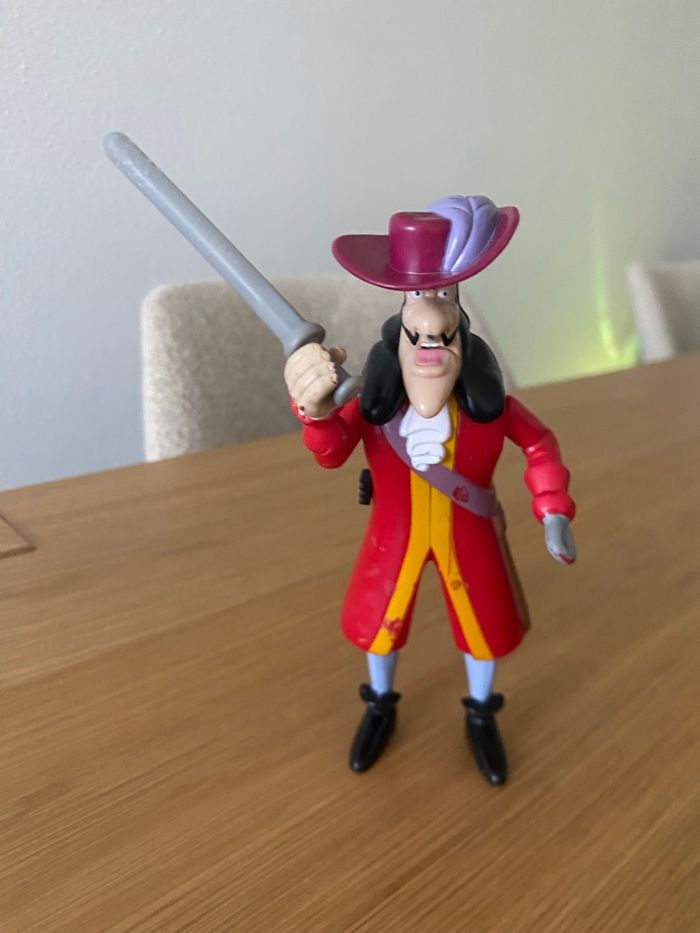 Peter Pan Capitaine Crochet 15 cm figurine vintage - photo numéro 2