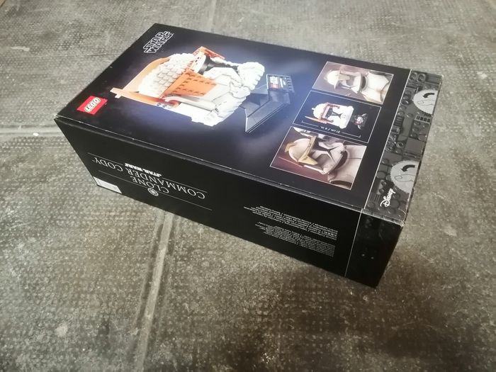 Lego Star Wars 75350 Le casque du Commandant clone Cody [NEUF] - photo numéro 5
