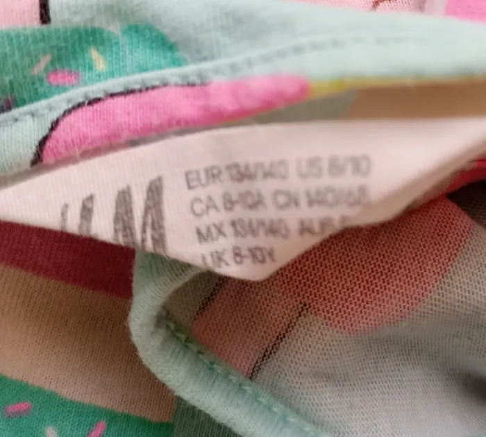 Robe H&M 8-10 ans - photo numéro 2